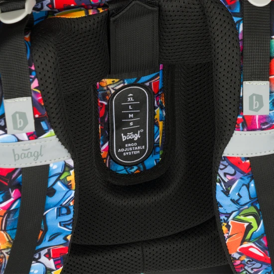 Školská taška Zippy Skatepark– ergonomická taška s originálnym dizajnom, výklopným otváraním a reflexnými prvkami