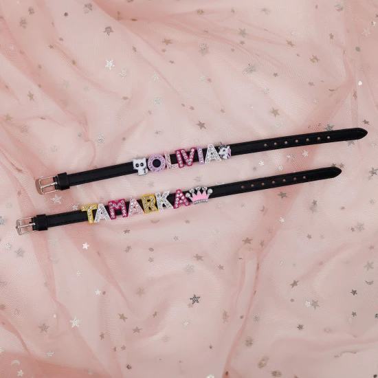 Čierny detský náramok s menom KLASIK Nojomojo