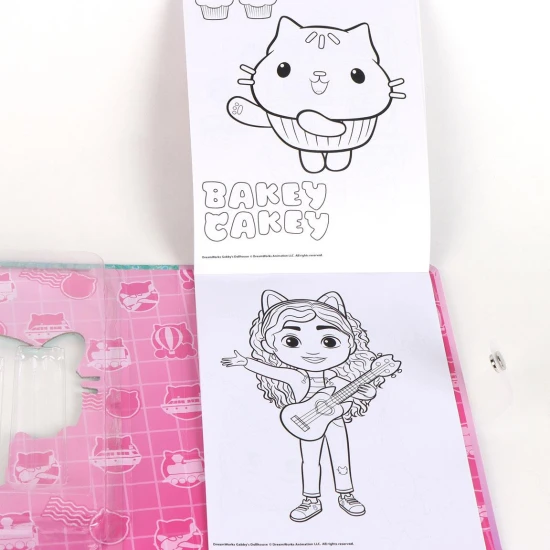 Kreatívna kniha Gabby's Dollhouse – omaľovánky a tvorivá zábava pre deti