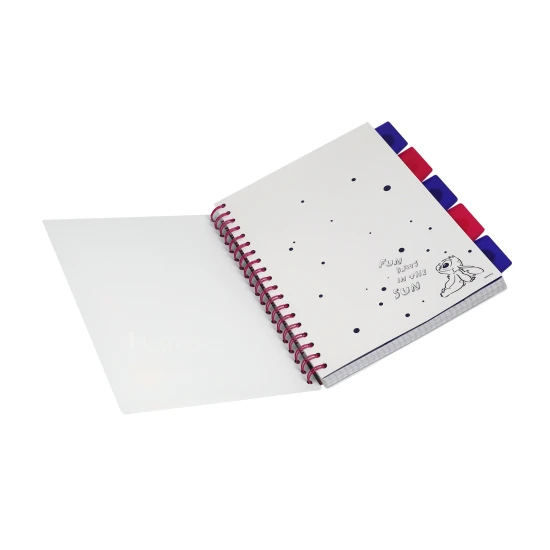 Poznámkový blok B5 Stitch Black s farebnými záložkami a veselým motívom Disney postavičky Stitch