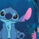 Detský batoh Toby Stitch Blue s polohovateľnými ramennými popruhmi a bezpečnostnou píšťalkou.