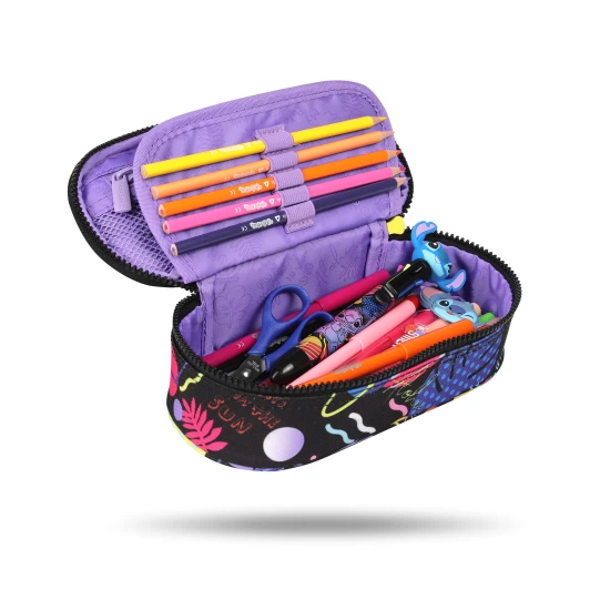 Peračník Campus Stitch Black – praktický organizér s gumičkami na písacie potreby a sieťovým vreckom na zips.