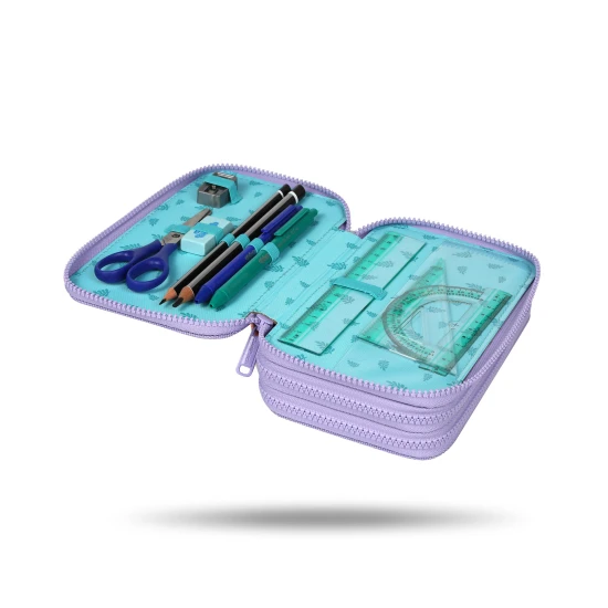 Trojposchodový školský peračník s motívom Stitcha v pastelových farbách s kompletným vybavením pre deti