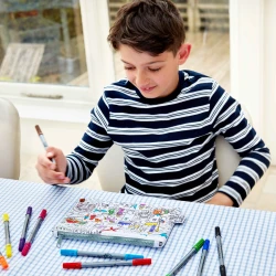 Peračník Vymaľuj a oper Fairytale & legends