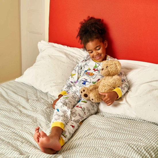 Detské pyžamo na vyfarbovanie Fairytales & Legends s fixkami eatsleepdoodle