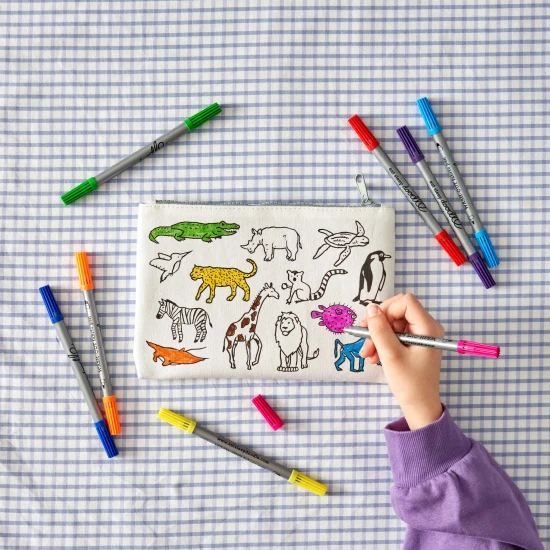 Peračník World map na vyfarbovanie s fixkami eatsleepdoodle