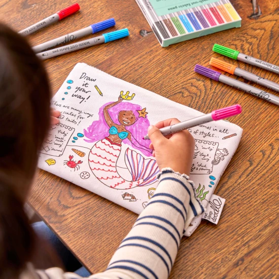 Peračník Mermaid na vyfarbovanie s fixkami eatsleepdoodle