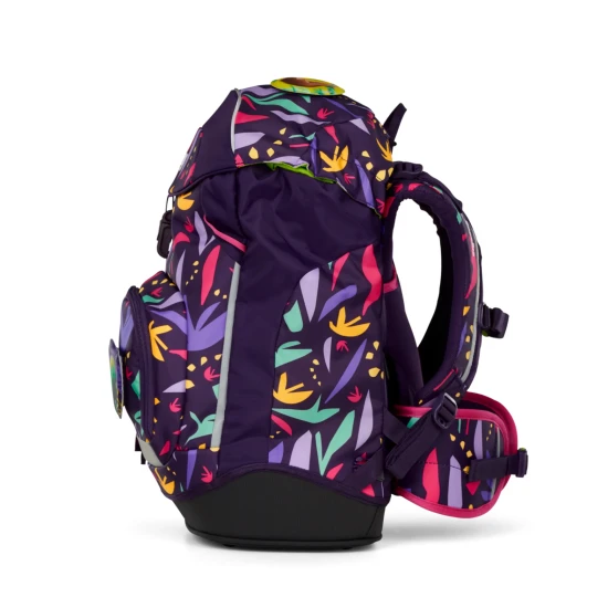 Školská taška Ergobag Prime Jungle pre deti, rastúci batoh s ekologickými materiálmi, ergonomickým dizajnom a reflexnými prvkami pre maximálne pohodlie a bezpečnosť.