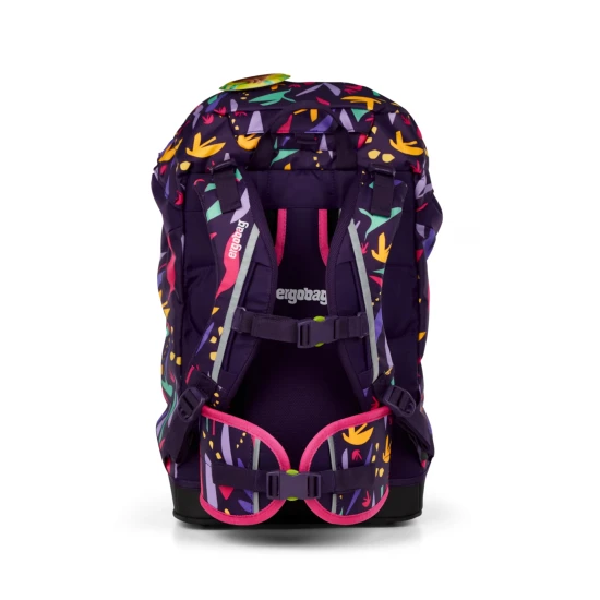 Školská taška Ergobag Prime Jungle pre deti, rastúci batoh s ekologickými materiálmi, ergonomickým dizajnom a reflexnými prvkami pre maximálne pohodlie a bezpečnosť.