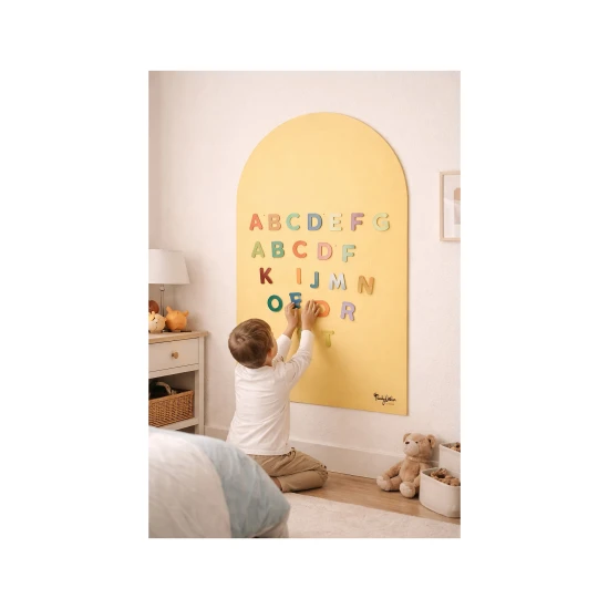 MagneKids Magnetická nástenná tabuľa Oblúk Piesková 95 x 60 cm – Family Nation FN-MONT-MKIDS-A90-SAND