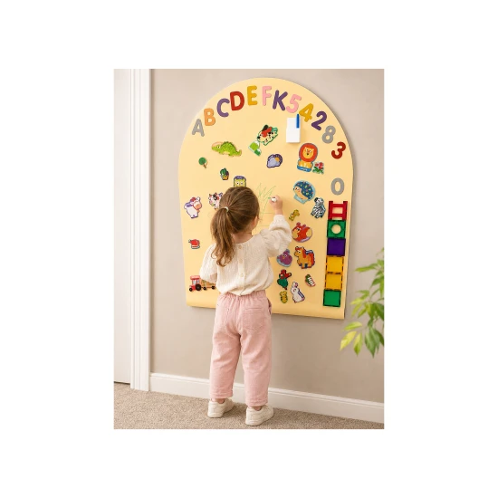 MagneKids Magnetická nástenná tabuľa Oblúk Piesková 95 x 60 cm – Family Nation FN-MONT-MKIDS-A90-SAND