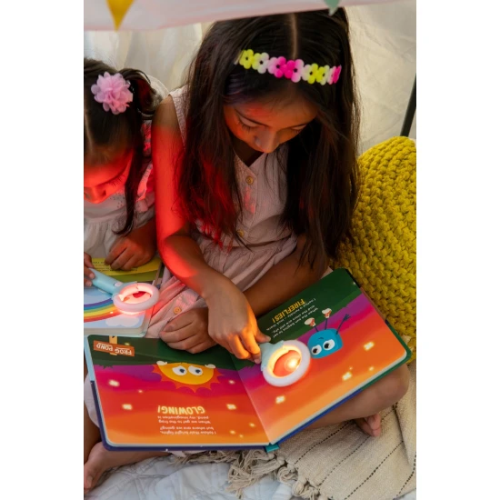 Interaktívna svietiaca kniha Light-Up Library Blairin dvor plný veľkých nápadov