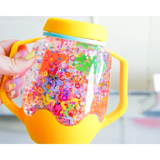 Objavte kúzlo tvarov so sadou Doplnkov do senzorickej fľaše Shapes