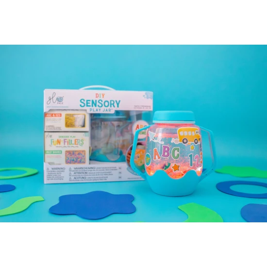 Svietiaca ABC senzorická fľaša s doplnkami