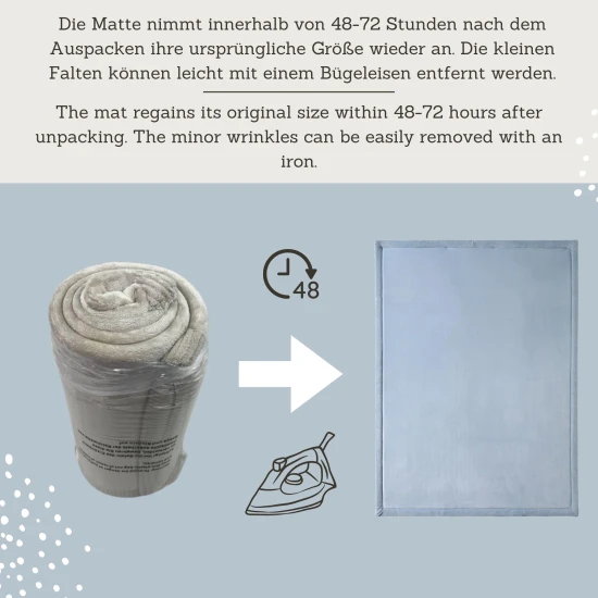 Detský koberec v modeej farbe pre bezpečné a pohodlné hranie.