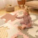 Hravá a pohodlná puzzle podložka na hranie a lezenie.