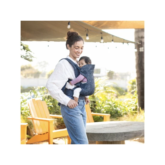 Infantino Nosič Flip 4v1 Convertible Navy