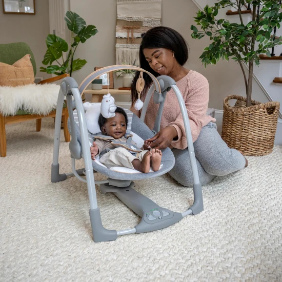 Hojdačka konvertibilná cestovná s melódiou Bella Teddy™ 0m+ do 9kg Ingenuity 11023-2