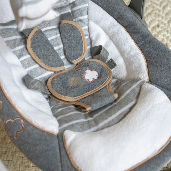 Hojdačka konvertibilná cestovná s melódiou Bella Teddy™ 0m+ do 9kg Ingenuity 11023-2