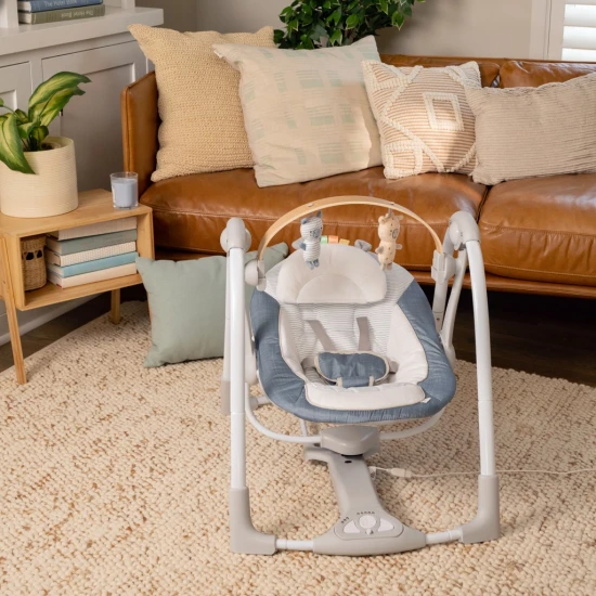 Hojdačka konvertibilná s melódiou Swing 'n Go Chambray 0m+ do 9kg Ingenuity 16925-1