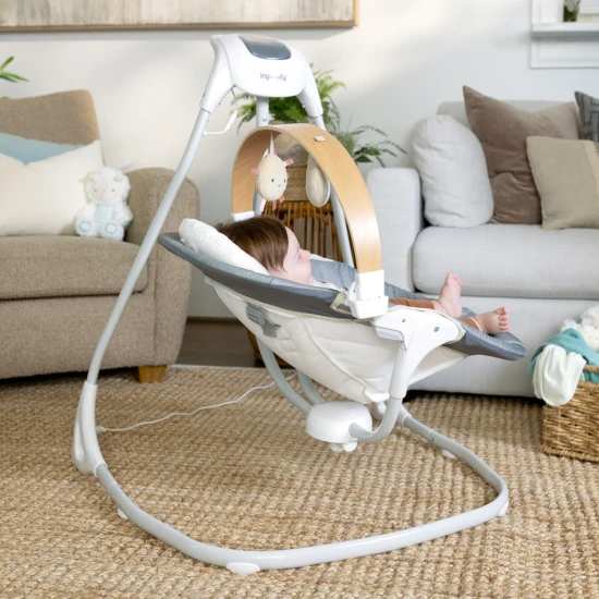 Hojdačka pohupujúca hudobná Parker™ 0m+, do 9kg Ingenuity 16926-1