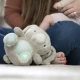 Hračka plyšová ukľudňujúca s melódiami zajíček Sylvi™ 0m+ Ingenuity 12920-6