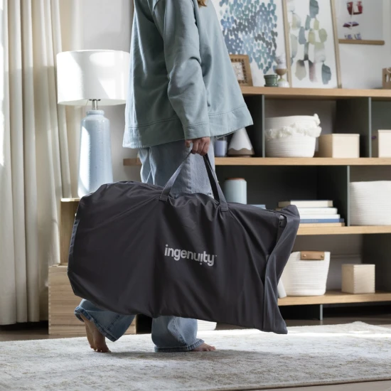 Lehátko masážne vibrujúce s melódiou Happy Belly™ Rock-to-Bounce Chambray 0m+ do 9kg Ingenuity 16854-2