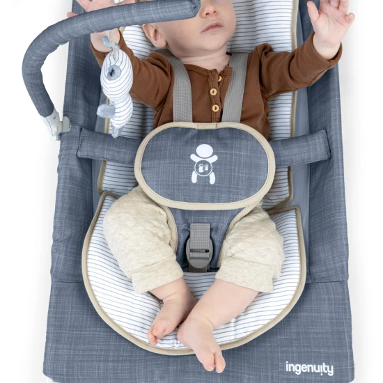 Lehátko masážne vibrujúce s melódiou Happy Belly™ Rock-to-Bounce Chambray 0m+ do 9kg Ingenuity 16854-2