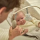 Lehátko pohupujúce Mimi Light grey, do 9 kg Kinderkraft KBMIMI00LGR0000