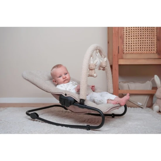 Nastaviteľné hojdacie lehátko Little Dutch Beige pre spokojné bábätko