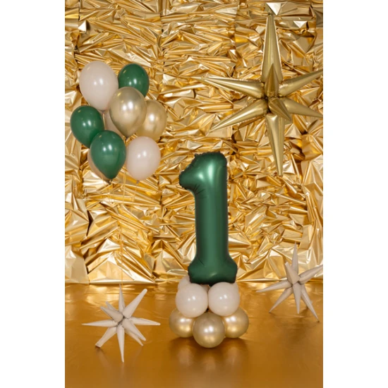 Elegantný balón na 1. narodeniny – fľašková zelená v hlavnej úlohe