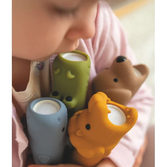 Baterka s mäkkým silikónovým povrchom, ideálna na večerné dobrodružstvá a detskú zábavu