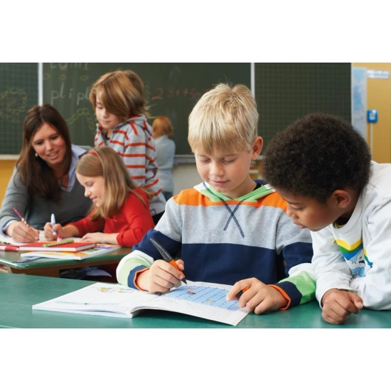 Ergonomické pero guľôčkové Modré pre pravákov