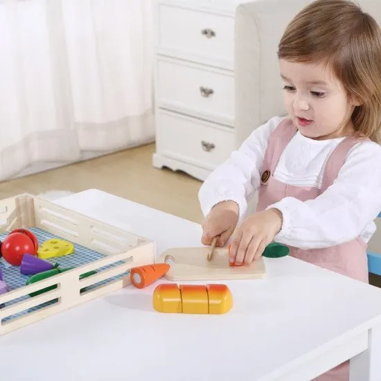 Drevená zelenina na krájanie pre deti