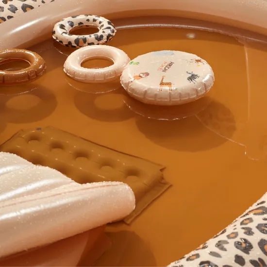 Nafukovací bazén so šmykľavkou Swim Essentials Beige Leopard 210 × 150 cm s rozstrekovačom