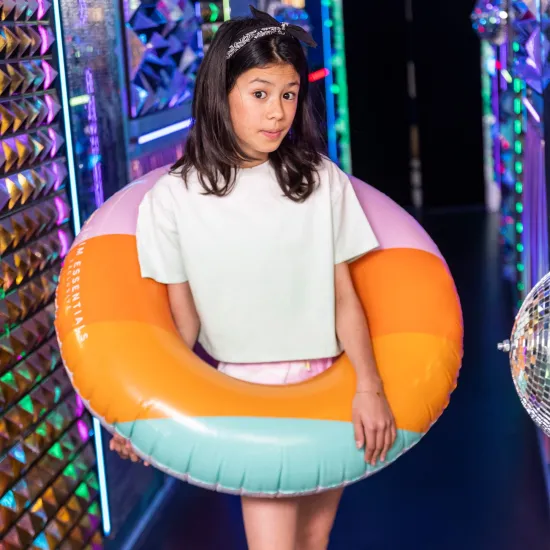 Nafukovacie koleso Swim Essentials Dúha 90 cm – farebné letné koleso pre deti aj dospelých