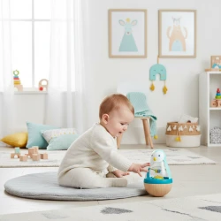 Hojdacia hrkálka Tučniačik