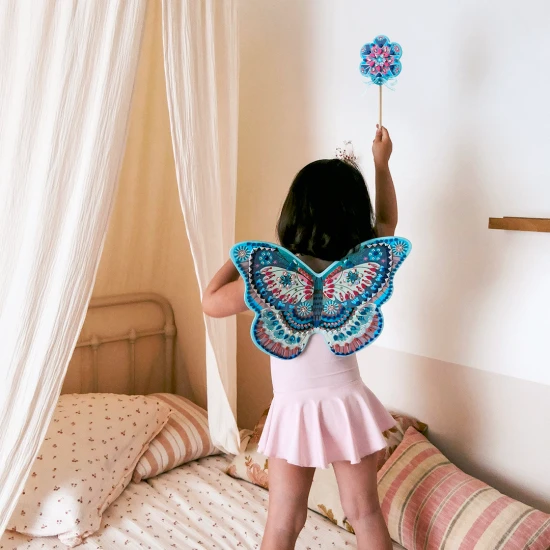 DIY Vyrob si sám vílie krídla a prútik na ozdobenie