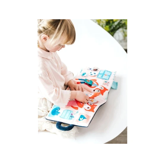 Textilná knižka Dobrú noc, líška Alice – mäkká knižka pre deti od 18 mesiacov