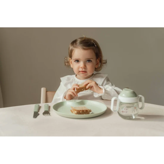 Prvá detská sada príboru s krásnym motívom zvieratiek.