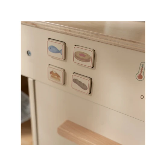 Drevená kuchynka Little Dutch pre deti – realistická hračka na varenie a pečenie