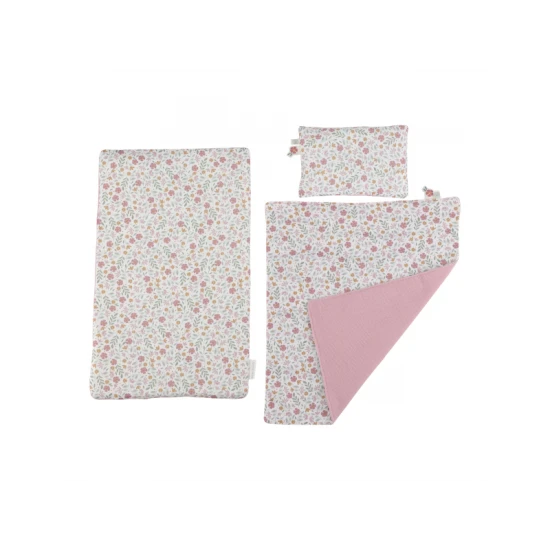 Postieľka pre bábiky drevená s perinkou Pink