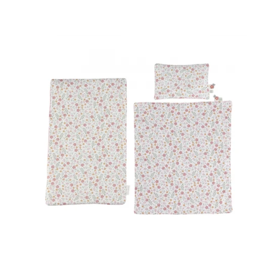 Postieľka pre bábiky drevená s perinkou Pink