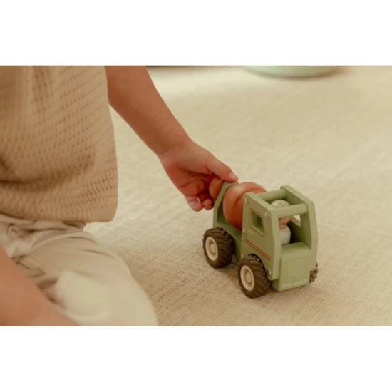 Nákladiak s miešačkou