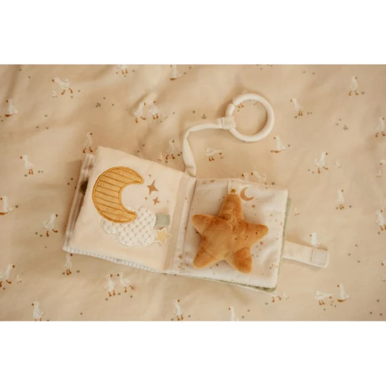 Závesná textilná knižka pre najmenších plná objavov