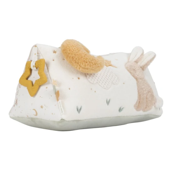 Trojhranný vankúšik s aktivitami Newborn Naturals od Little Dutch