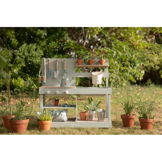 Kuchynka vonkajšia drevená