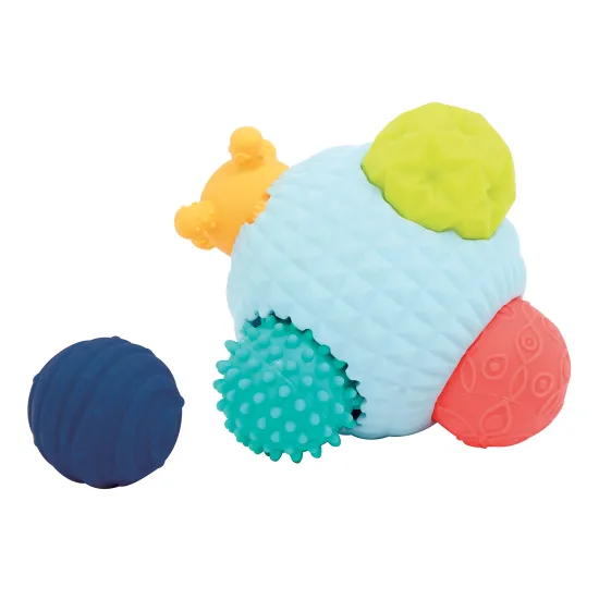 3D puzzle z loptičiek tvorí jednu veľkú loptičku s otvormi a 5 menších loptičiek s rôznorodými textúrami. 