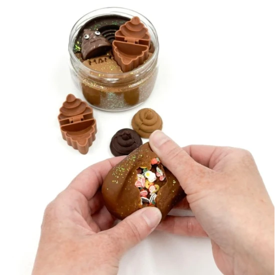 Mamolína Hovienková – voňavá plastelína s hovienkovým motívom