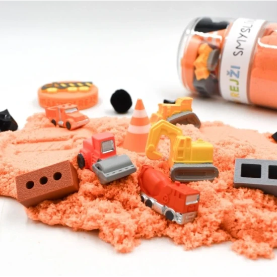 Smyslína Na stavenisku s Kineťáčikom – hra s kinetickým pieskom